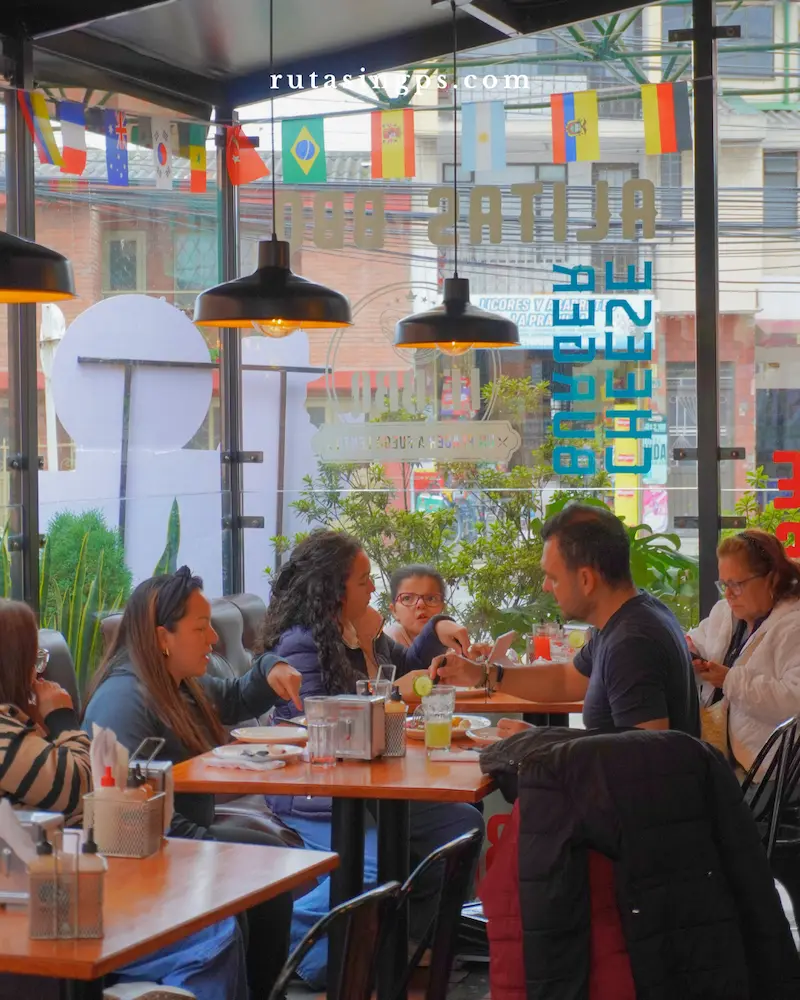 Zona Interior